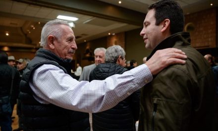 Reconoce Javier Díaz a agrónomos en su día