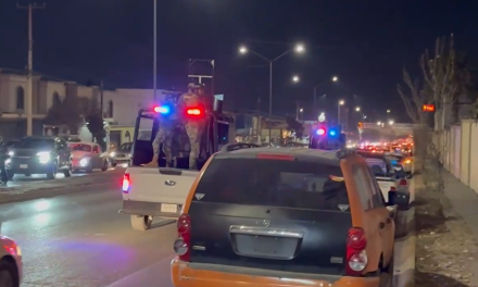 Saltillo: Riña en la colonia Mirasierra; taxistas los protagonistas.