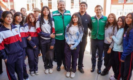 Tomás Gutiérrez y Gabriel Elizondo entregan infraestructura educativa