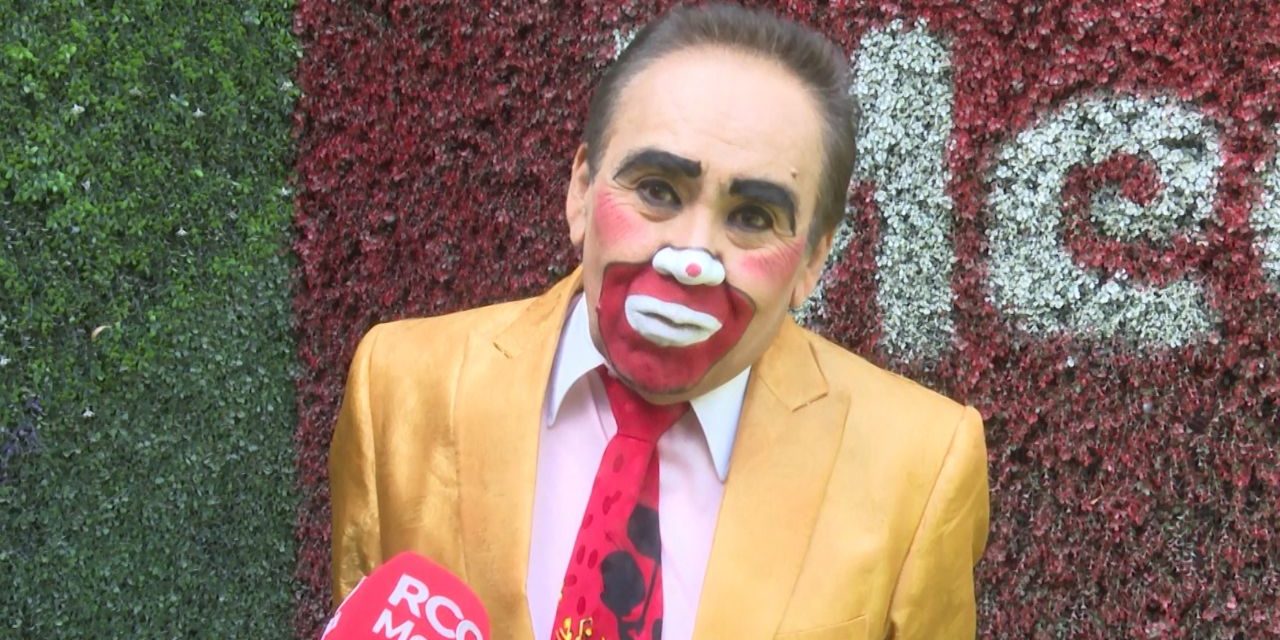 ‘Tomatín’ lleva décadas regalando sonrisas