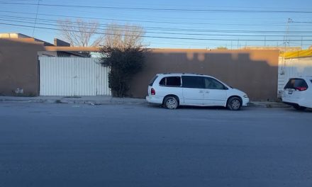 Utilizan vagoneta para tomar alcohol  en la colonia Santa Cristina