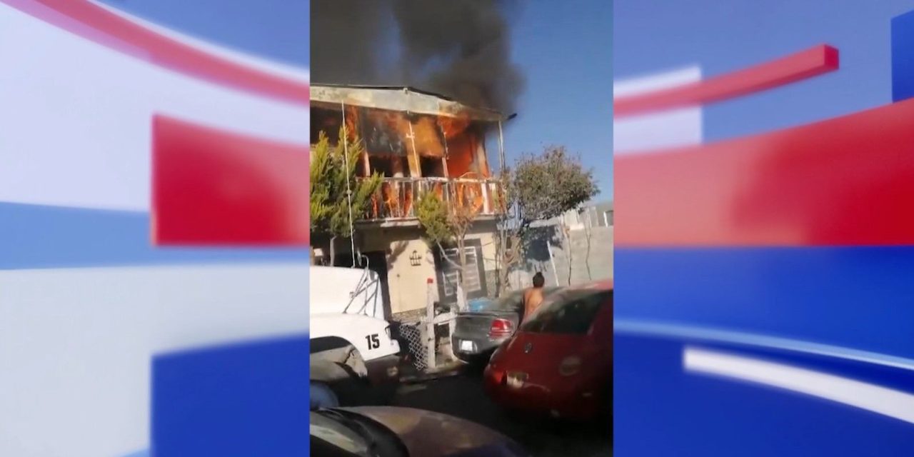 Voraz incendio en domicilio en Mirasierra