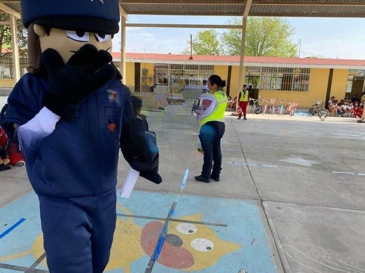 Acude Policía Escolar a la primaria ‘Moisés Asís’