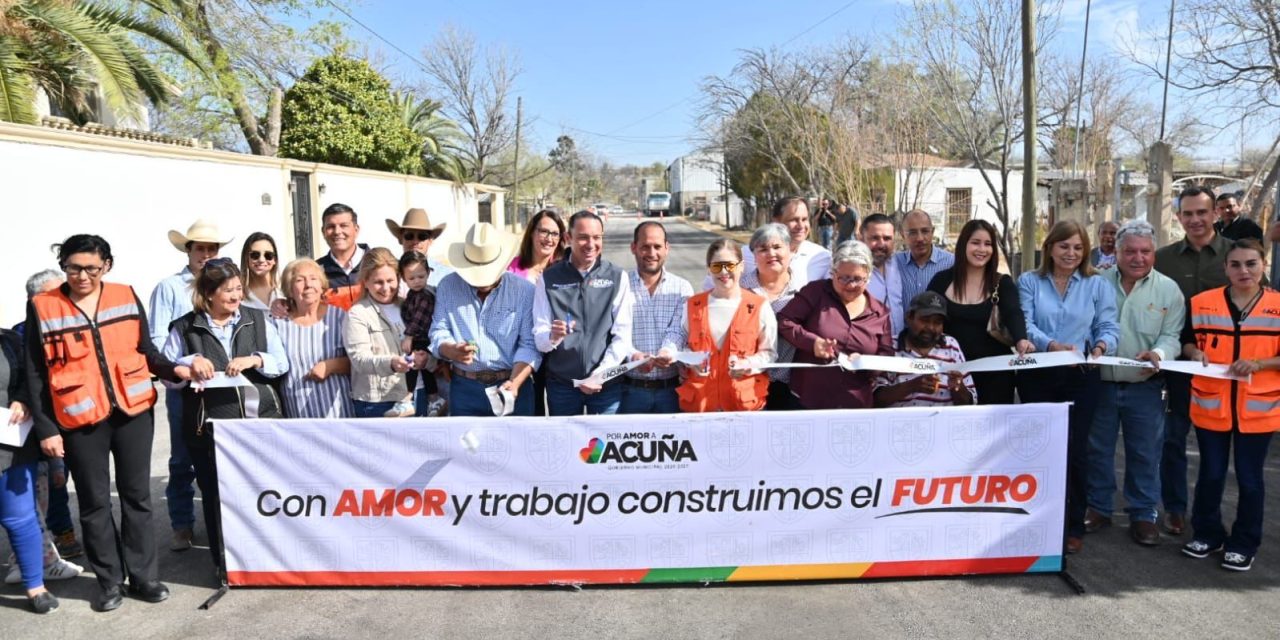 Entrega alcalde obras de mejoramiento vial en Acuña