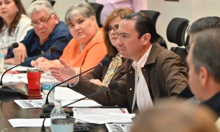 Aprueba Cabildo de Acuña subasta de vehículos y recursos a seguridad