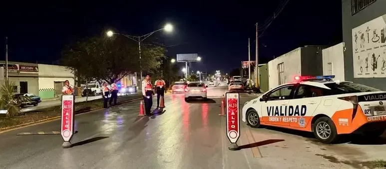 Arrestan a 11 conductores en operativo antialcohol