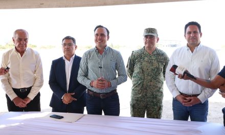Dona Gobierno de Coahuila terreno para nuevo Hospital de Especialidades