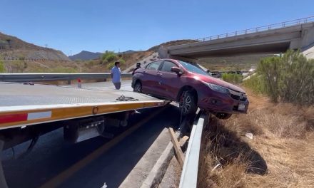 Accidente en el Libramiento Norponiente deja solamente daños materiales