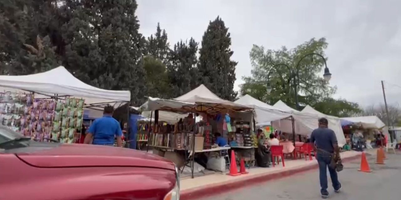 Comerciantes de Artega generan toneladas de basura