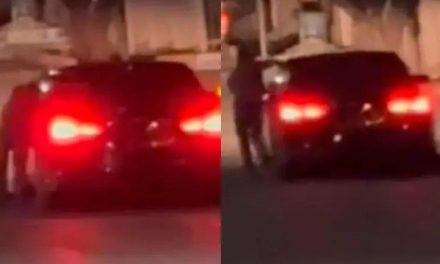 Mujer arrastra a hombre con su coche tras una discusión en Chihuahua