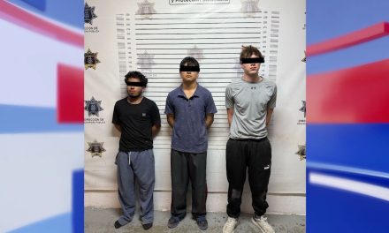 Detienen a tres personas por explotar un petardo en Saltillo