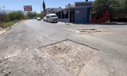 Destroza AGSAL calles en colonia Australia, piden vecinos la reparación