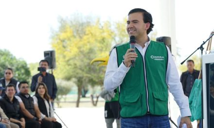 Entrega Gabriel Elizondo infraestructura educativa