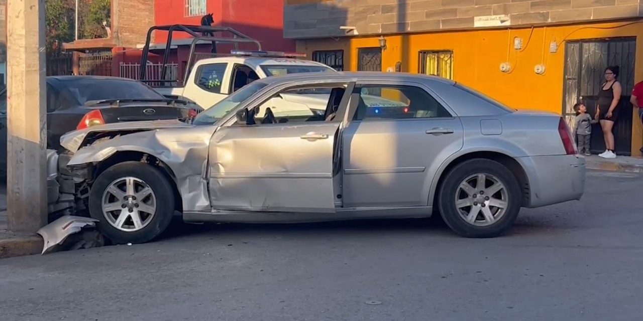 Ignora alto y ocasiona fuerte choque en Saltillo