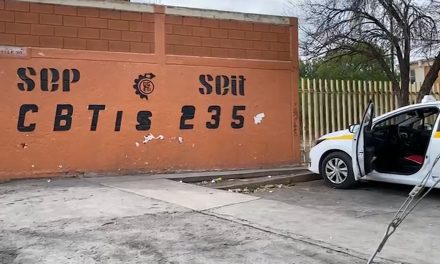 Alumnos temen por cobros injustificados en el CBTis 235