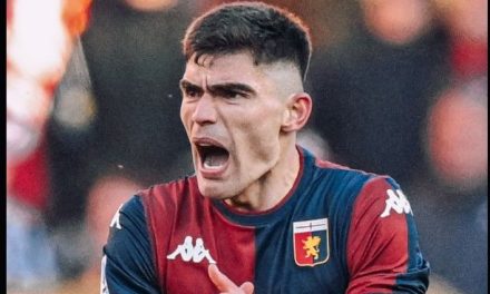 El mexicano Johan Vásquez rescata el empate para el Genoa en la Serie A