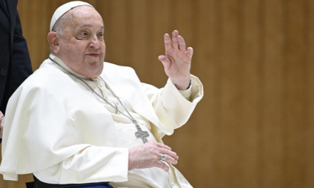 El Papa Francisco recibirá el alta este domingo tras más de un mes hospitalizado