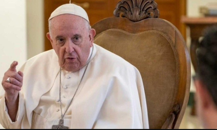 El Papa Francisco lamenta situación de inundaciones en Argentina