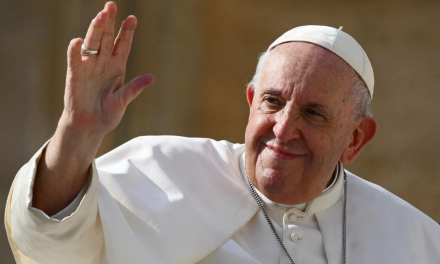 El Papa Francisco mantiene estabilidad en su estado de salud