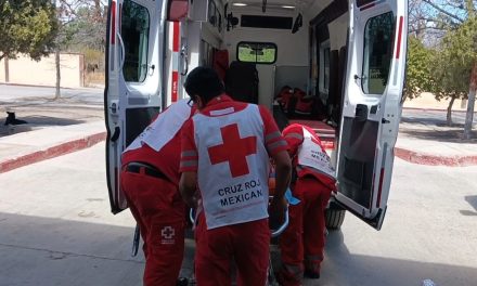 Visita a Parras termina en pesadilla para laguneros al sufrir volcadura