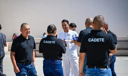 Cadetes realizan labor solidaria en el Hospital Amparo Pape
