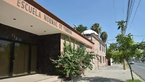 Mantiene Normal de Torreón actividades formativas para sus alumnas