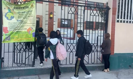 Se registra asistencia normal a las escuelas pese a las bajas temperaturas