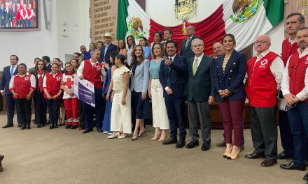 Congreso del estado reconoce la labor de la Cruz Roja de Saltillo