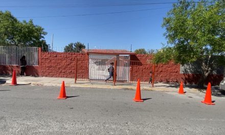 Continúa la venta de comida chatarra al exterior de los planteles educativos en Saltillo