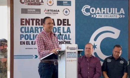 Entrega gobernador en ejido Huachichil de Arteaga