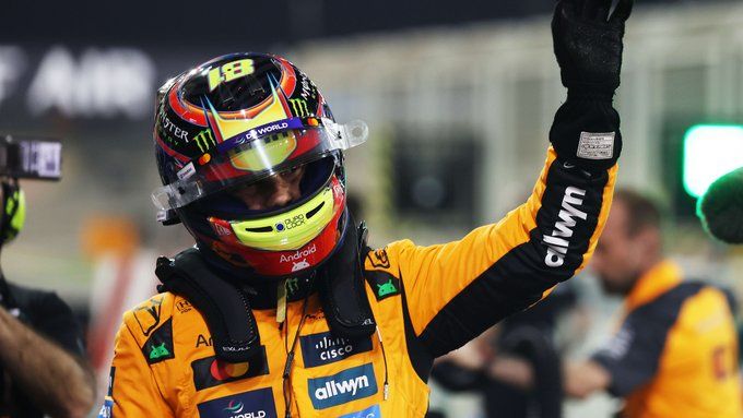 Oscar Piastri brilla en Bahrein y consigue la ‘pole’