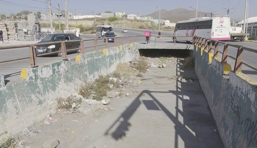 Piden limpieza de canal pluvial en la Analco