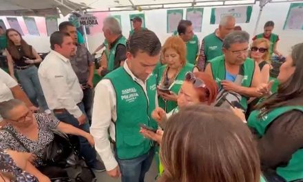 Desarrollan Mercadito Mejora número 168 en la colonia Gustavo Espinoza Mireles