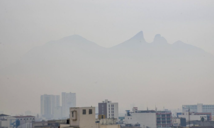 Alertan por viento y mala calidad del aire en Monterrey