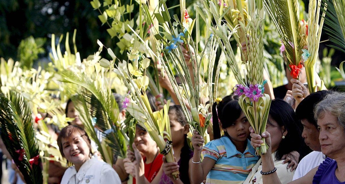 ¿Qué es y qué se hace el Domingo de Ramos?