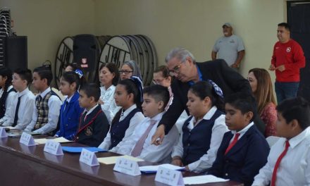 Toma protesta el Cabildo Infantil de Múzquiz
