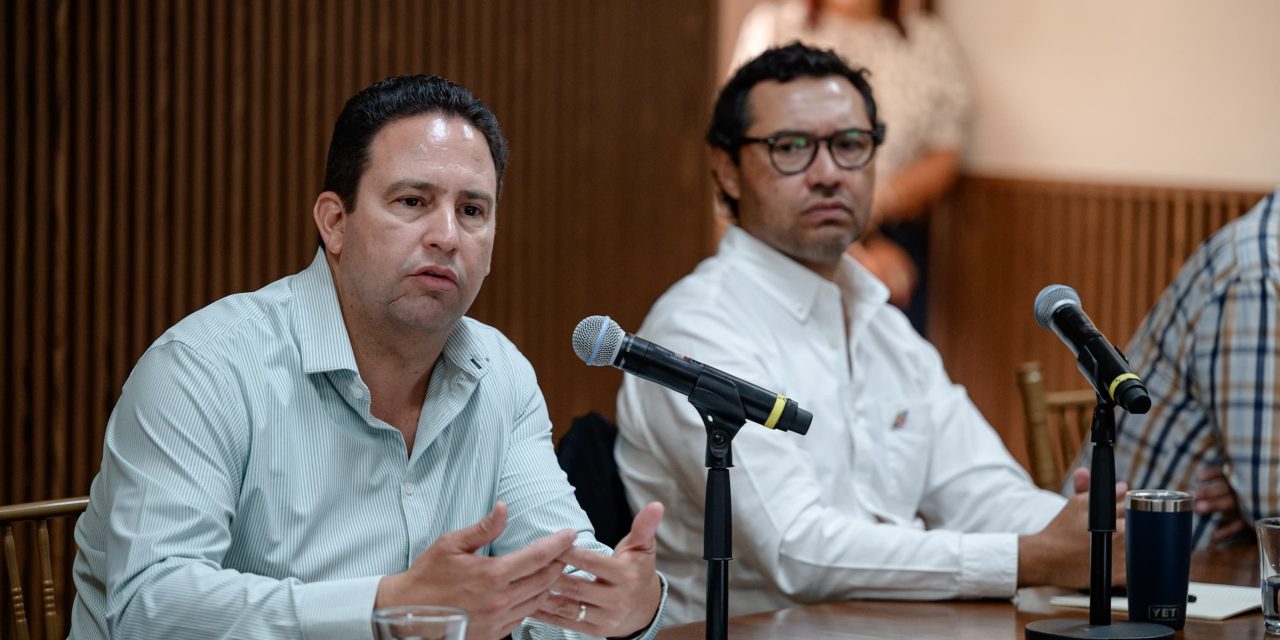 Invertirá Javier Díaz 12 mdp para mejorar unidades del transporte