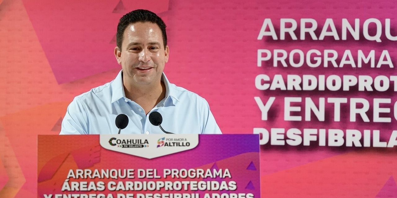 Javier Díaz pone en marcha el Programa de Áreas de Cardioprotegidas