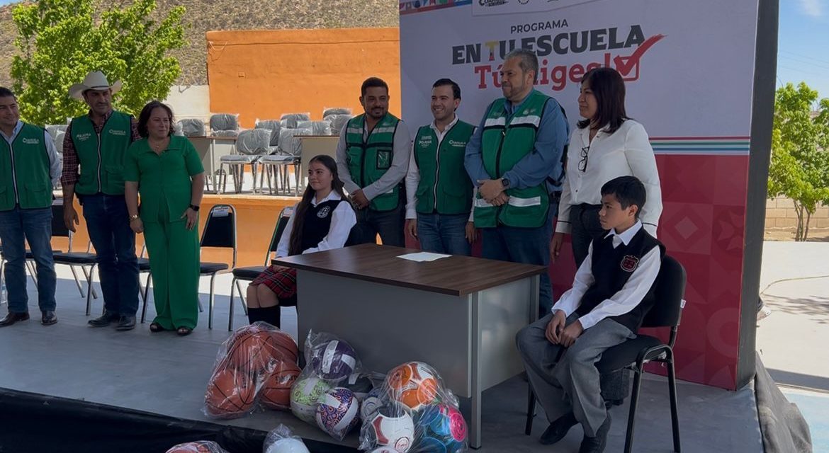 Construyen 3 aulas didácticas en la escuela Rubén Moreira Flores de Ramos Arizpe