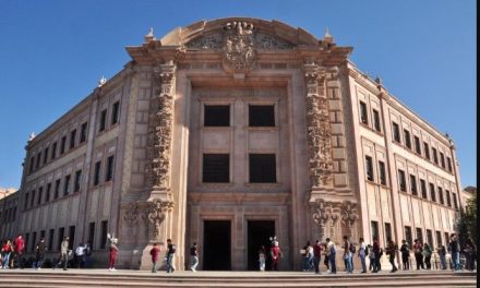 Buscan reforzar colaboración con Policía Municipal para seguridad de alumnos y alumnas
