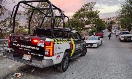 Hombre termina sin vida al ser asesinado a balazos por su ex tras una discusión en Santa Catarina
