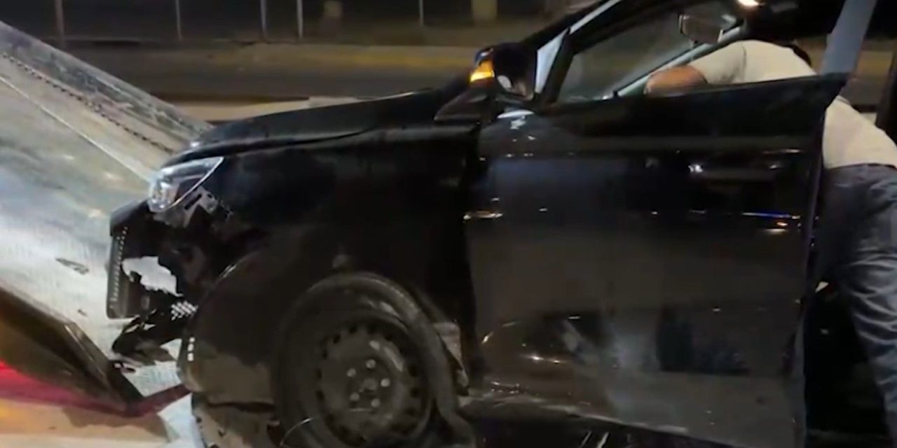 Ebrio se quedó a pie luego de chocar su vehículo en Saltillo