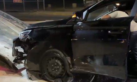 Ebrio se quedó a pie luego de chocar su vehículo en Saltillo