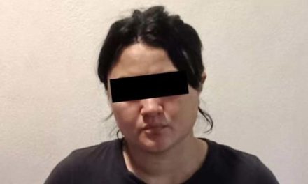 Mujer le da su ‘regalo del 10 de mayo’ a su madre y la propina una golpiza