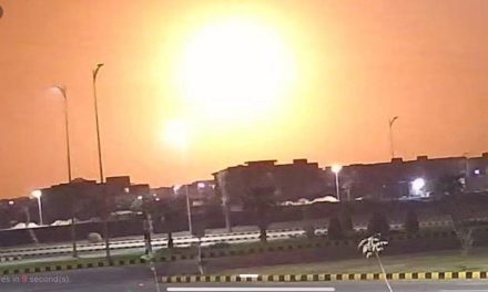 India lanza misiles contra Pakistán