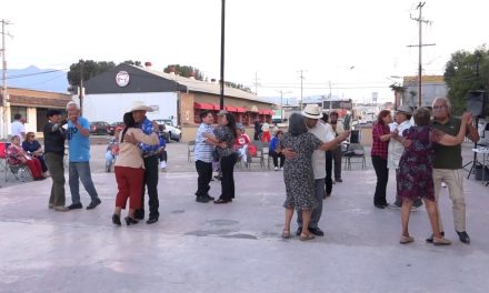 Lleva el alcalde de Saltillo cultura a todos los rincones