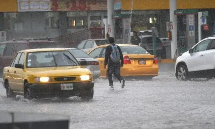 Sigue el calor, pero será un fin de semana con lluvias en Coahuila