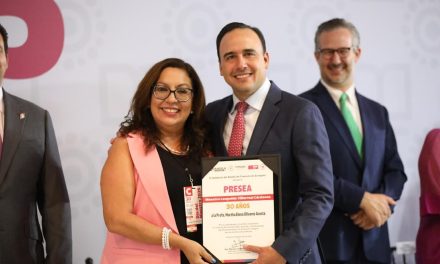 Coahuila tiene a las y los mejores maestros de México; afirma Manolo Jiménez