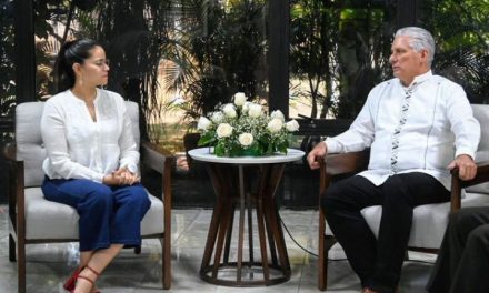 Morena firma acuerdo de cooperación con el Partido Comunista de Cuba
