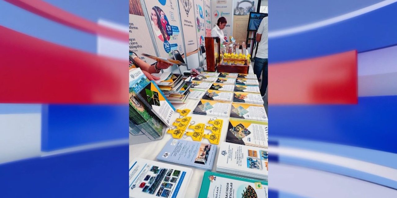 Participa UAAAN en la Feria del Libro